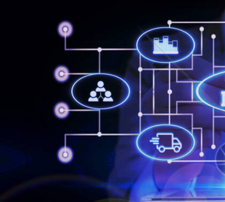 要实现你的手机通过VPN自动连接到家网络，可以按照以下步骤操作